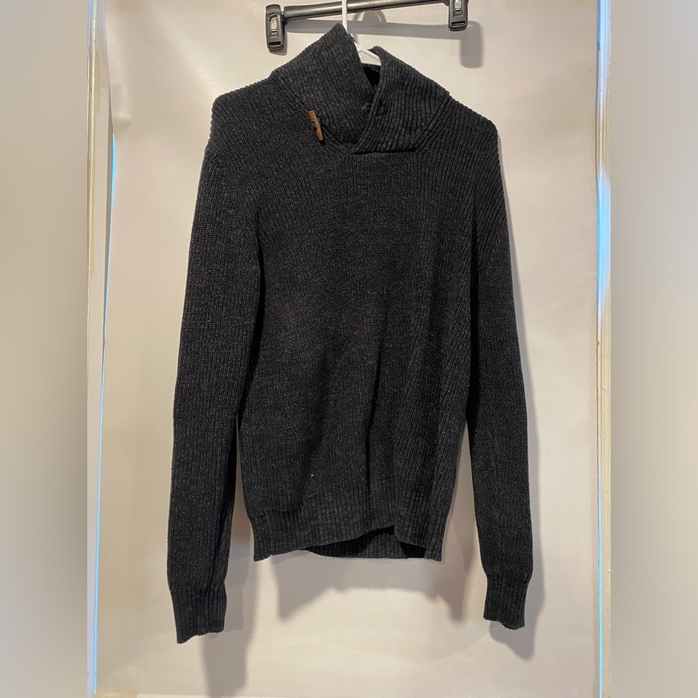 Men’s H&M sweater!